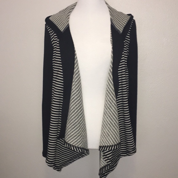 Jessica Simpson hooded cardigan - Picture 2 of 8